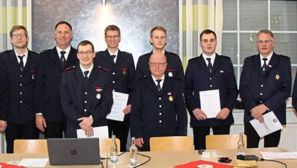 Löschgruppe Drewer eröffnet 2025 mit Versammlung